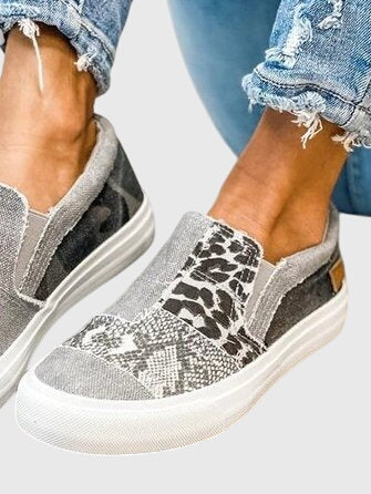 Victoria | Pain-Relief Slip-On Shoes