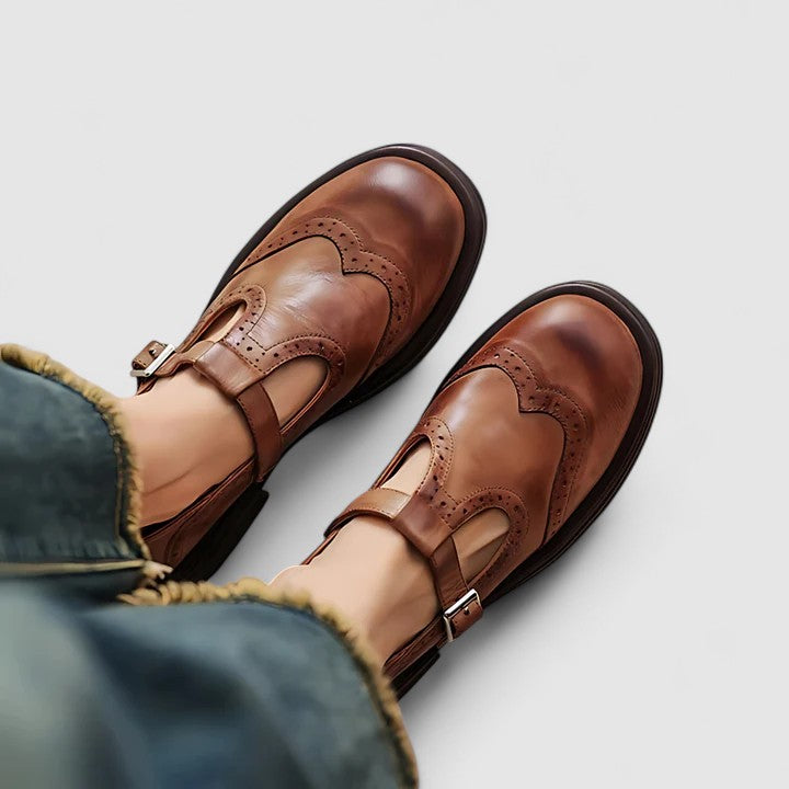 Victoria | Classic Mary Jane Shoes